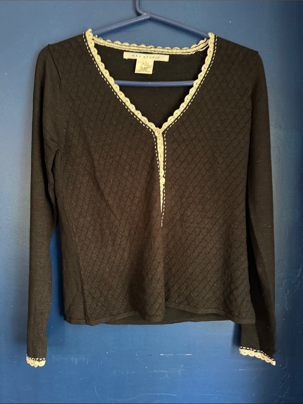 Max Studio Black Long Sleeve Knit Top with Cream Scallop Trim